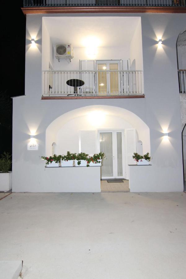 Four White Apartments Agerola Buitenkant foto